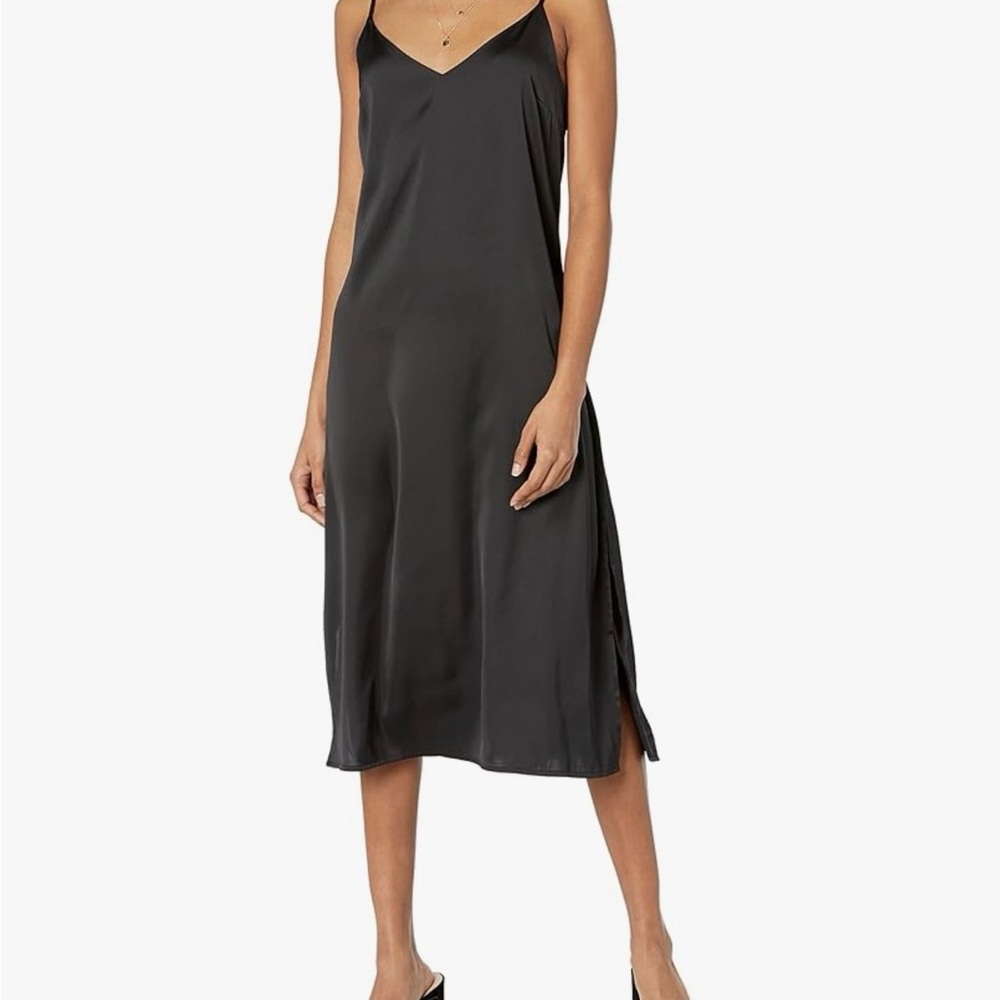 Elegant Black Midi Dress